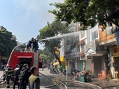 Làm rõ nguyên nhân vụ cháy tại cửa hàng khung tranh trên phố Hàng Bông