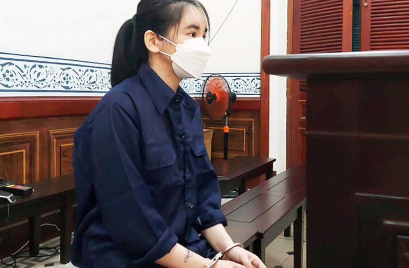 Trộm đồng hồ Rolex, hoa hậu Lã Kỳ Anh lãnh án 7 năm tù