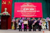 VKSND tỉnh Thừa Thiên Huế và Viện cấp cao 2 đón nhận Huân chương Lao động và Cờ thi đua của Chính phủ