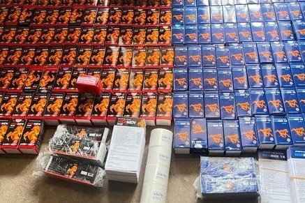 Khởi tố cặp vợ chồng làm giả sản phẩm thuốc cho các quý ông