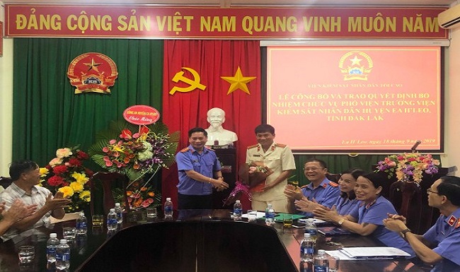 Vững vàng qua từng trận đánh