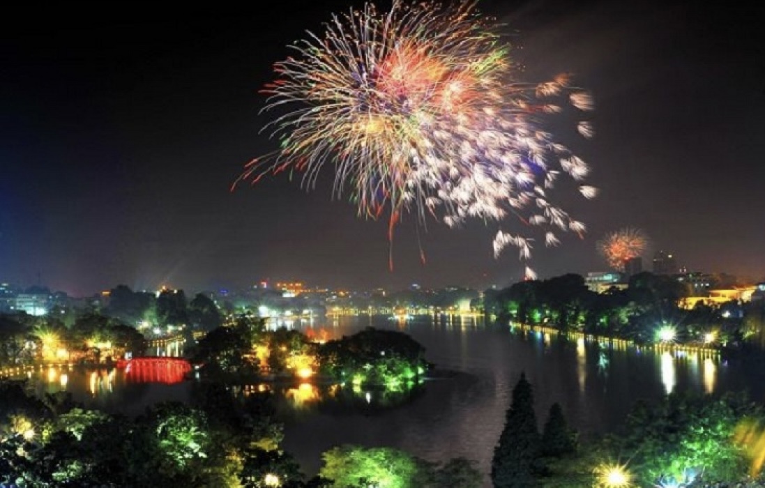 Sẽ có 30 điểm bắn pháo hoa Tết Quý Mão 2023 tại Hà Nội