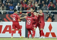 Tiến Linh lập cú đúp hạ gục đội tuyển Indonesia, đội tuyển Việt Nam tiến vào chung kết AFF cup 2022