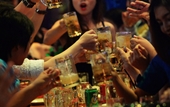 Ép buộc người khác uống rượu bia dịp Tết bị xử phạt thế nào
