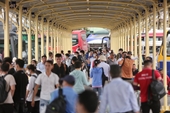 Gần 240 000 lượt khách qua 3 bến xe của Hà Nội dịp Tết Nguyên đán Quý Mão 2023