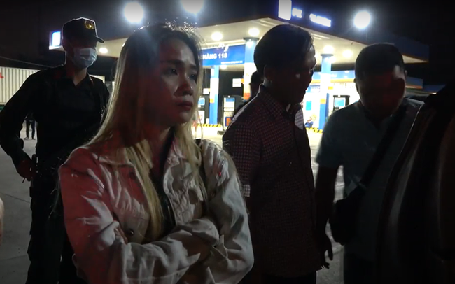 Bắt giữ đôi nam nữ vận chuyển ma tuý có trang bị súng