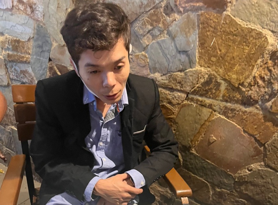 Nữ Việt kiều Mỹ bị tống tiền, tống tình bằng clip sex