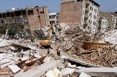 Thổ Nhĩ Kỳ bắt giữ hơn 130 người liên quan đến các tòa nhà bị sập trong trận động đất