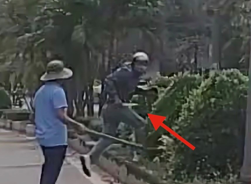 Gay cấn cảnh vây bắt tên trộm dùng dao đâm 2 người bị thương