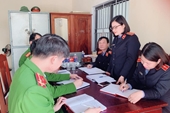 Trực tiếp kiểm sát công tác tạm giữ, tạm giam tại Nhà tạm giữ Công an huyện Vĩnh Lộc