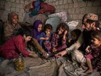 Hơn một nửa dân số của Afghanistan cần viện trợ nhân đạo để tiếp tục sinh sống