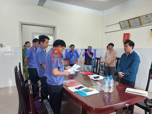 Cơ quan điều tra VKSND tối cao khởi tố bị can, bắt tạm giam Giám đốc Trung tâm pháp y tỉnh Quảng Trị