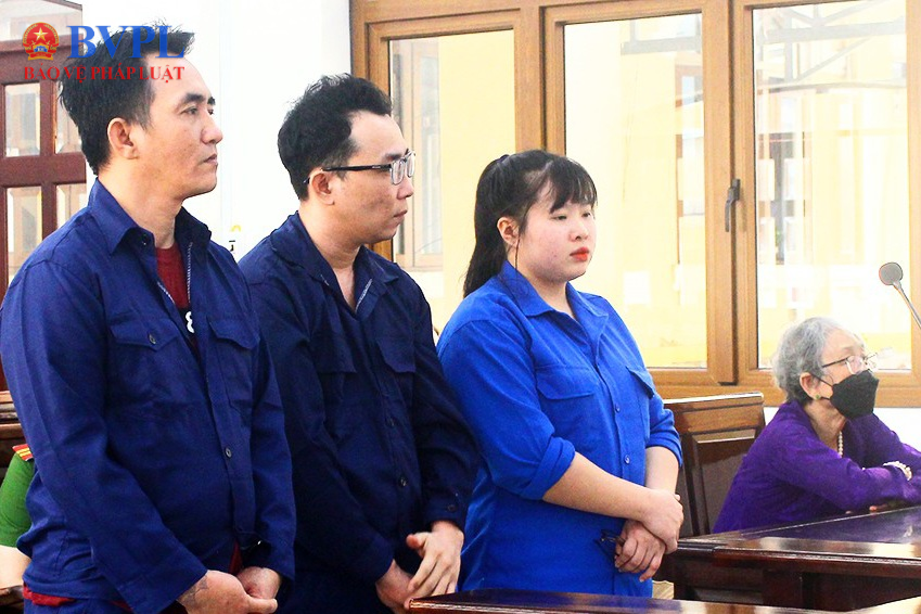 Tuyên phạt 35 năm tù giam đối với 3 bị cáo mua bán cái chết trắng