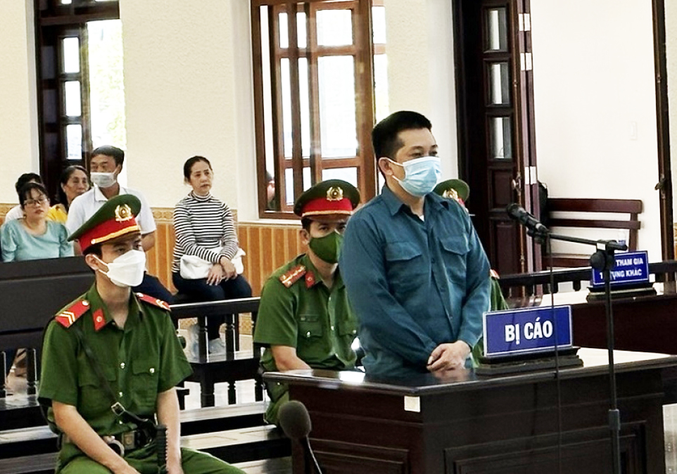 Giám đốc công ty bất động sản lừa bán đất dự án “ma” lĩnh 16 năm tù