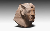 Ai Cập phát hiện tượng Pharaoh quyền lực nhất