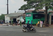 Vụ xe khách lao vào nhà dân, 2 người tử vong ở Gia Lai Tạm giữ tài xế xe tải