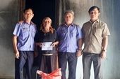 VKSND huyện Krông Pắc hỗ trợ gia đình đồng nghiệp bị cháy nhà do hỏa hoạn