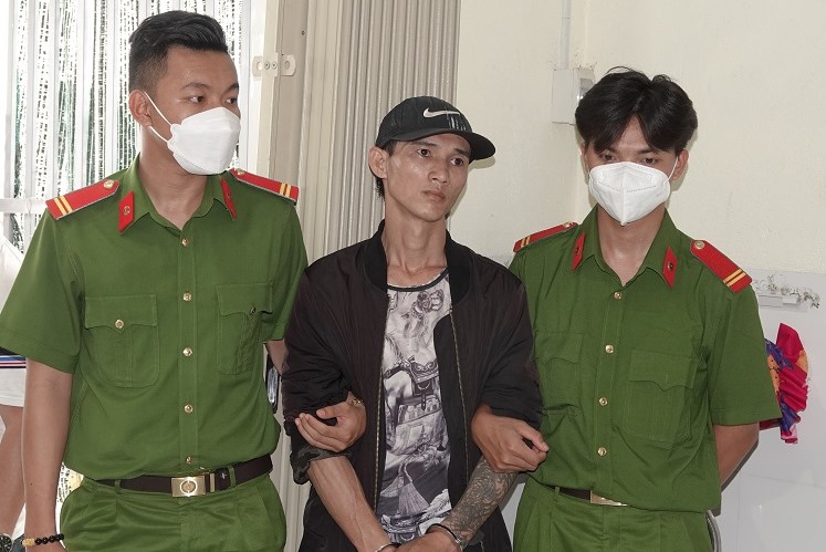 Kiểm sát khám nghiệm hiện trường đối tượng tàng trữ trái phép chất ma túy