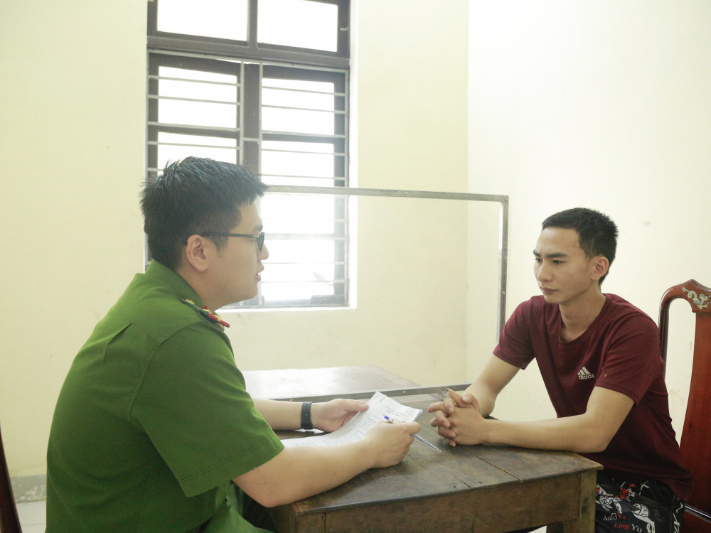 Bắt giữ 3 đối tượng cướp giật tài sản người đi đường