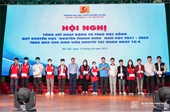 Trường Đai học Công nghiệp Hà Nội trao hơn 200 suất học bổng tặng sinh viên