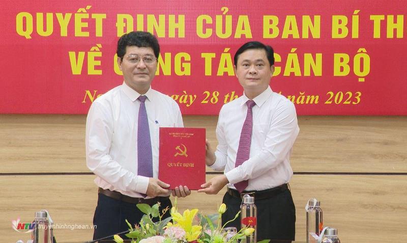 Ban Bí thư chuẩn y tân Chủ nhiệm Ủy ban Kiểm tra Tỉnh ủy Nghệ An