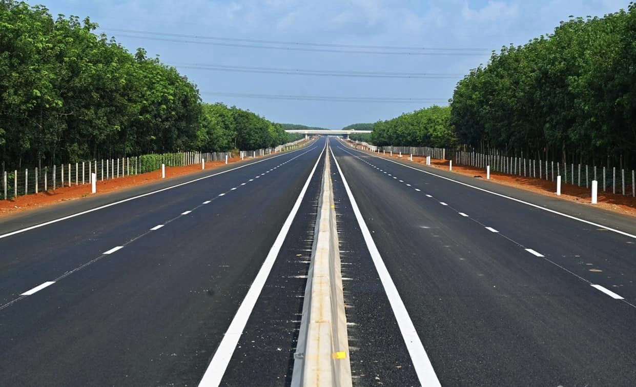 Khánh thành 2 dự án thành phần thuộc dự án cao tốc Bắc-Nam phía Đông