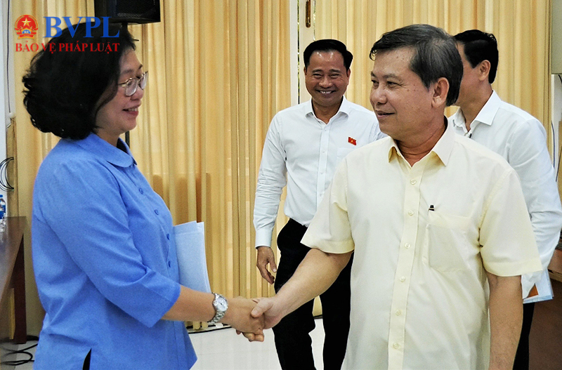 Viện trưởng VKSND tối cao Lê Minh Trí tiếp xúc cử tri TP Hồ Chí Minh