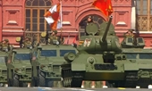 Xe tăng huyền thoại T-34 cùng nhiều vũ khí tối tân của Nga xuất hiện trong lễ diễu binh Ngày Chiến thắng