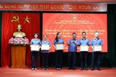 VKSND TP Đà Nẵng khen thưởng các tập thể, cá nhân trong cuộc thi tìm hiểu quy chế của đơn vị