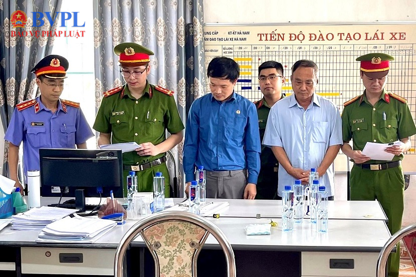 Phê chuẩn khởi tố, bắt tạm giam Hiệu trưởng Trường trung cấp kinh tế, kỹ thuật Hà Nam