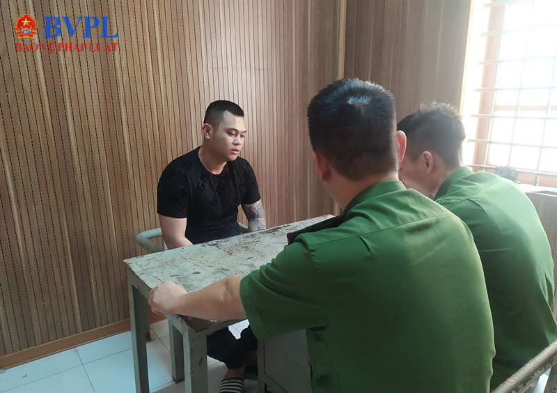 Làm rõ đối tượng chỉnh sửa các “bill” chuyển tiền chiếm đoạt tài sản