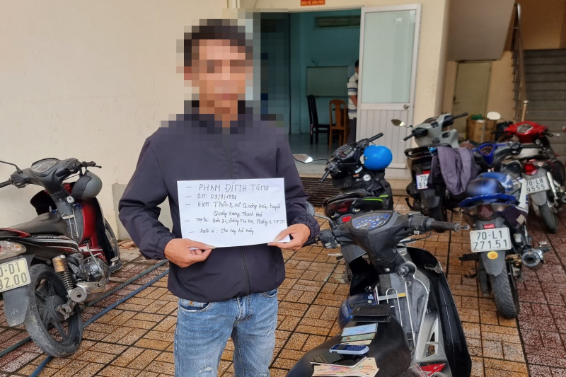 Bắt đối tượng cho 13 người vay lãi suất đến 360 năm