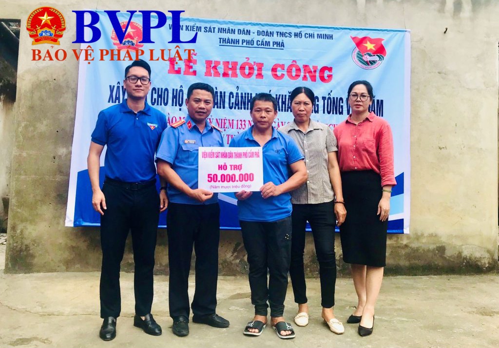 VKSND TP Cẩm Phả xây nhà tình nghĩa cho hộ nghèo