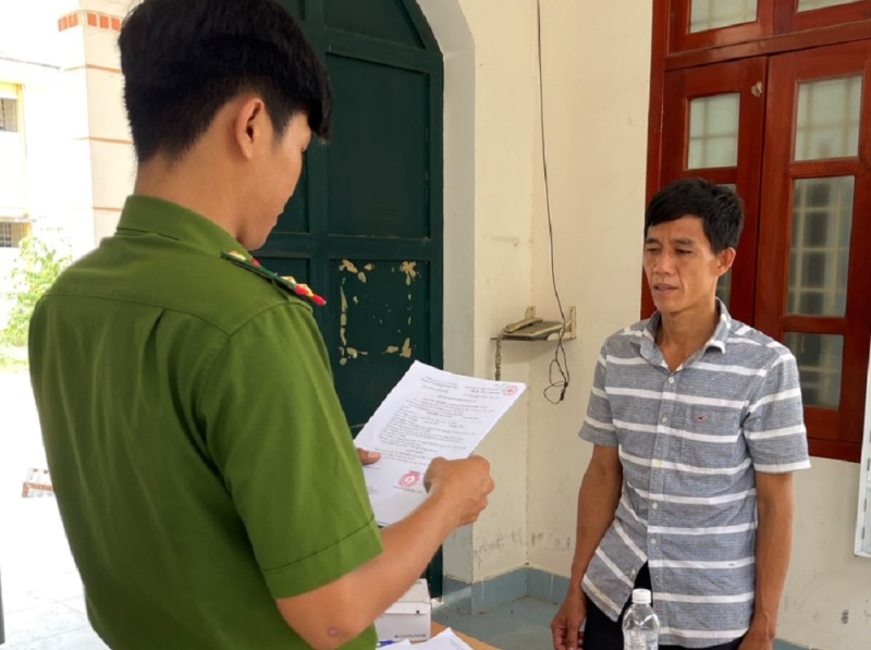 Khởi tố, bắt giam đối tượng trộm hơn 460 con vịt của người dân