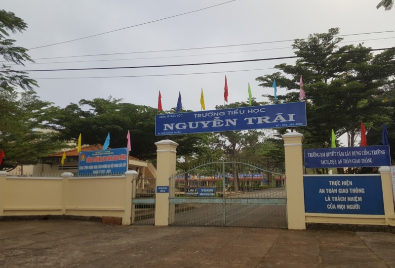 Hủy buổi liên hoan kinh phí 46,1 triệu đồng của học sinh cuối cấp