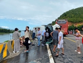 Tạm giữ tài xế gây tai nạn ở cao tốc La Sơn – Túy Loan