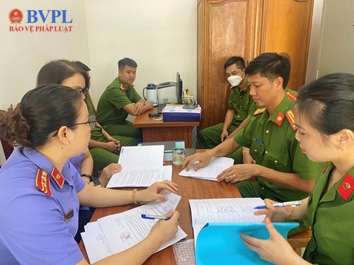 VKSND huyện Hà Trung trực tiếp kiểm sát việc tiếp nhận, giải quyết nguồn tin về tội phạm 