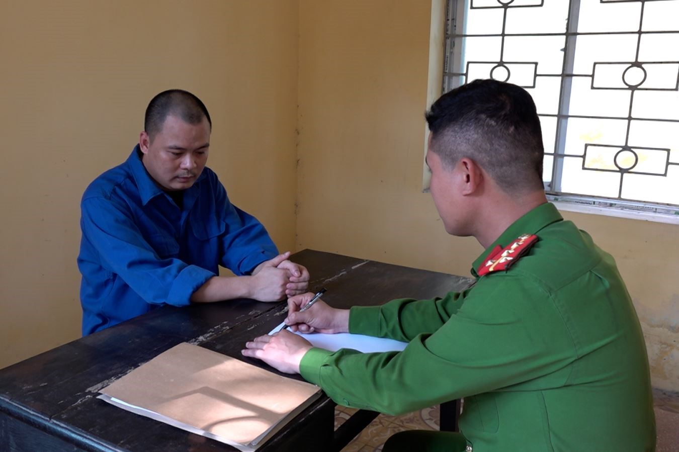 Hưng Yên triệt phá đường dây cá độ bóng đá, mua bán lô đề hơn 2 000 tỉ đồng