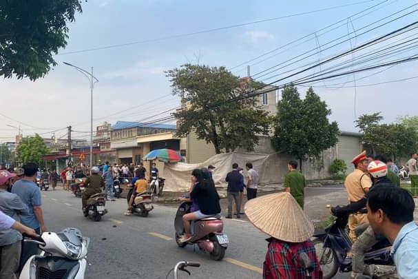 Hải Phòng Phát hiện thi thể nữ giới trong bao tải ở vỉa hè