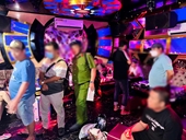 Kiểm tra quán karaoke phát hiện 10 nam, nữ dương tính với ma túy