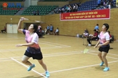 Chia sẻ của nữ Viện trưởng “nhảy hạng” thi đấu môn cầu lông