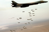 Mỹ nói gì về việc cung cấp bom chùm gây tranh cãi cho Ukraine