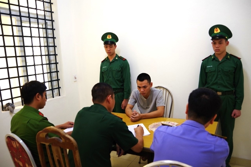 Đưa ra xét xử nhiều vụ án mua bán người