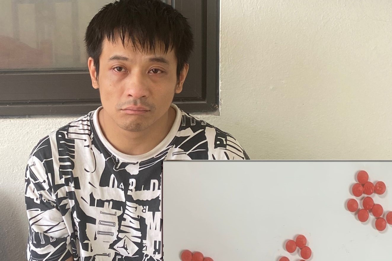 CSGT tuần tra phát hiện, bắt quả tang đối tượng tàng trữ trái phép chất ma túy