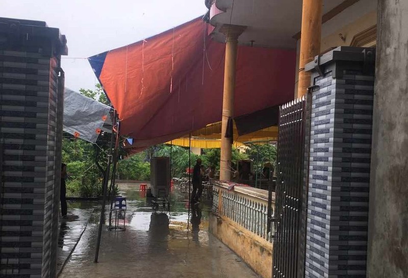 Bé gái 14 tuổi bị lừa sang Trung Quốc ép mang thai hộ