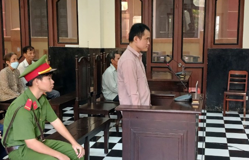 Giết vợ bất thành, đối tượng lĩnh án 10 năm tù