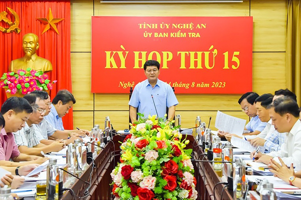 Ủy ban Kiểm tra Tỉnh ủy Nghệ An xem xét kỷ luật nhiều tổ chức, đảng viên