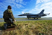 Các phi công Ukraine chính thức bước vào khóa huấn luyện bay F-16 ở Đan Mạch
