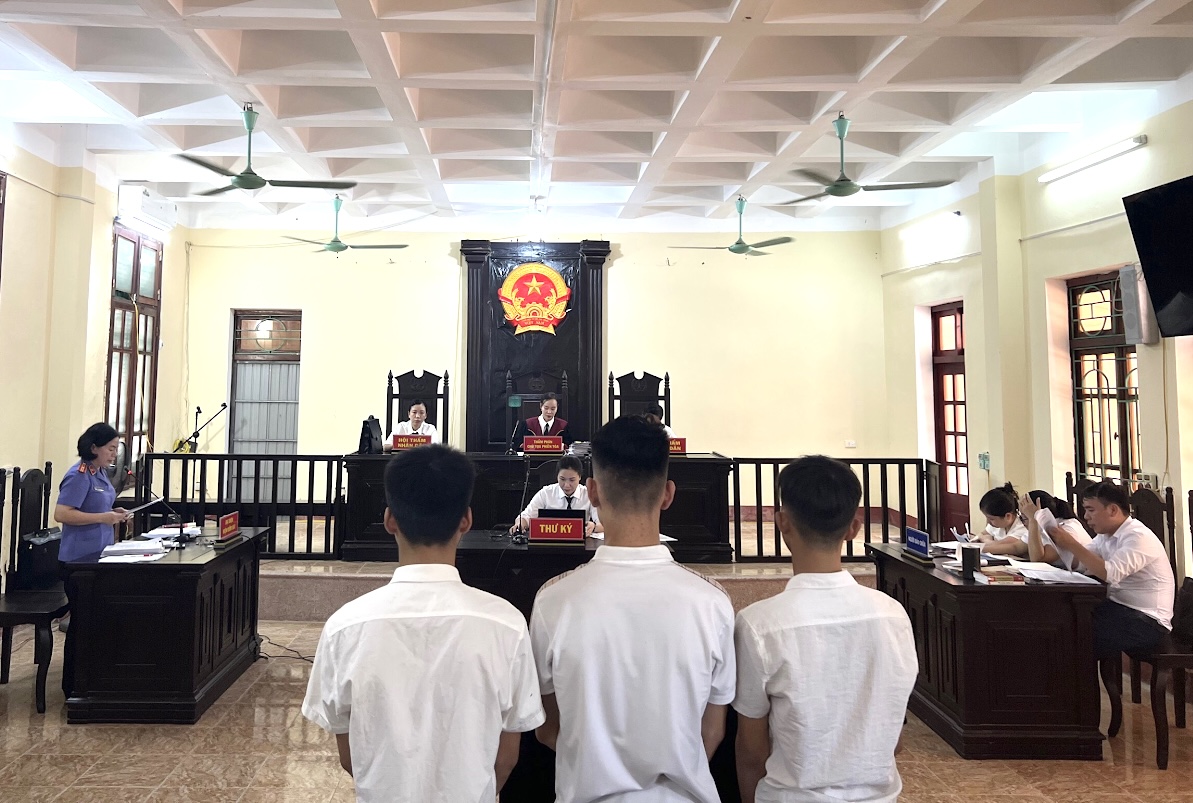 VKSND phối hợp tổ chức phiên toà xét xử rút kinh nghiệm vụ án hình sự