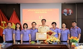 Chi bộ Thanh tra VKSND tối cao tổ chức trao tặng Huy hiệu 30 năm tuổi Đảng
